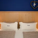 Apartment Haus Jahreszeiten *