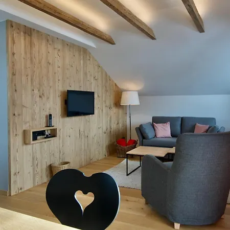 Haus Jahreszeiten Apartamento *