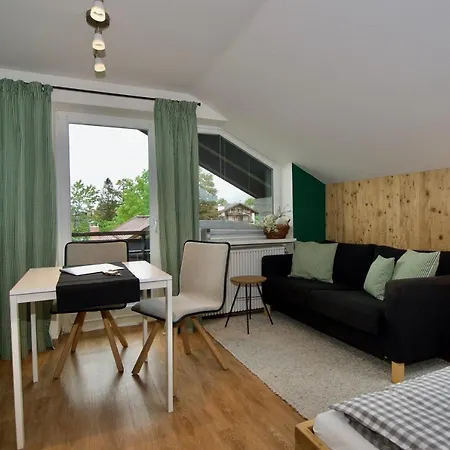 Haus Jahreszeiten Apartamento *
