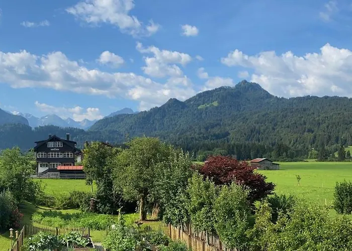 Apartment Haus Jahreszeiten